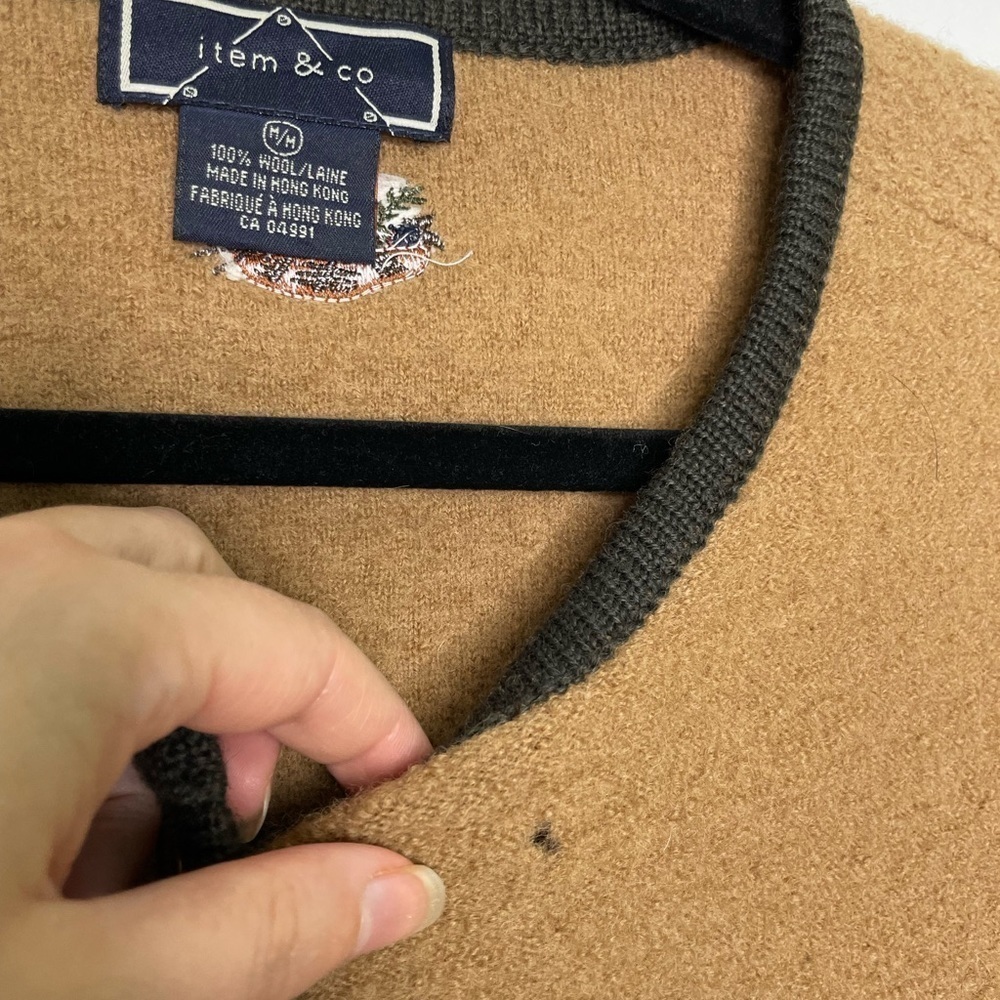 Vintage Tan Cardigan with Dark Green Trim - 100% Wool - Picture 4 of 9